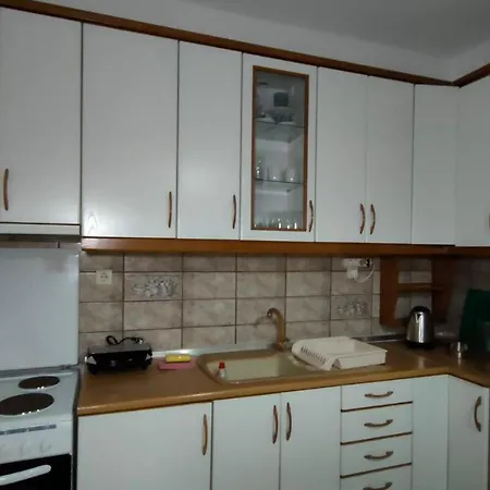 Zafiroudis Apartment *