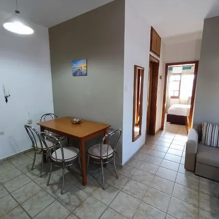 Apartment Zafiroudis